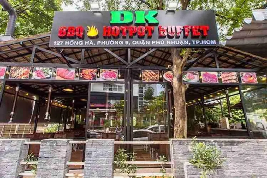 Apartment - Near Tsn Airport - 2Br 2Wc - Luxury Ho Chi Minh City