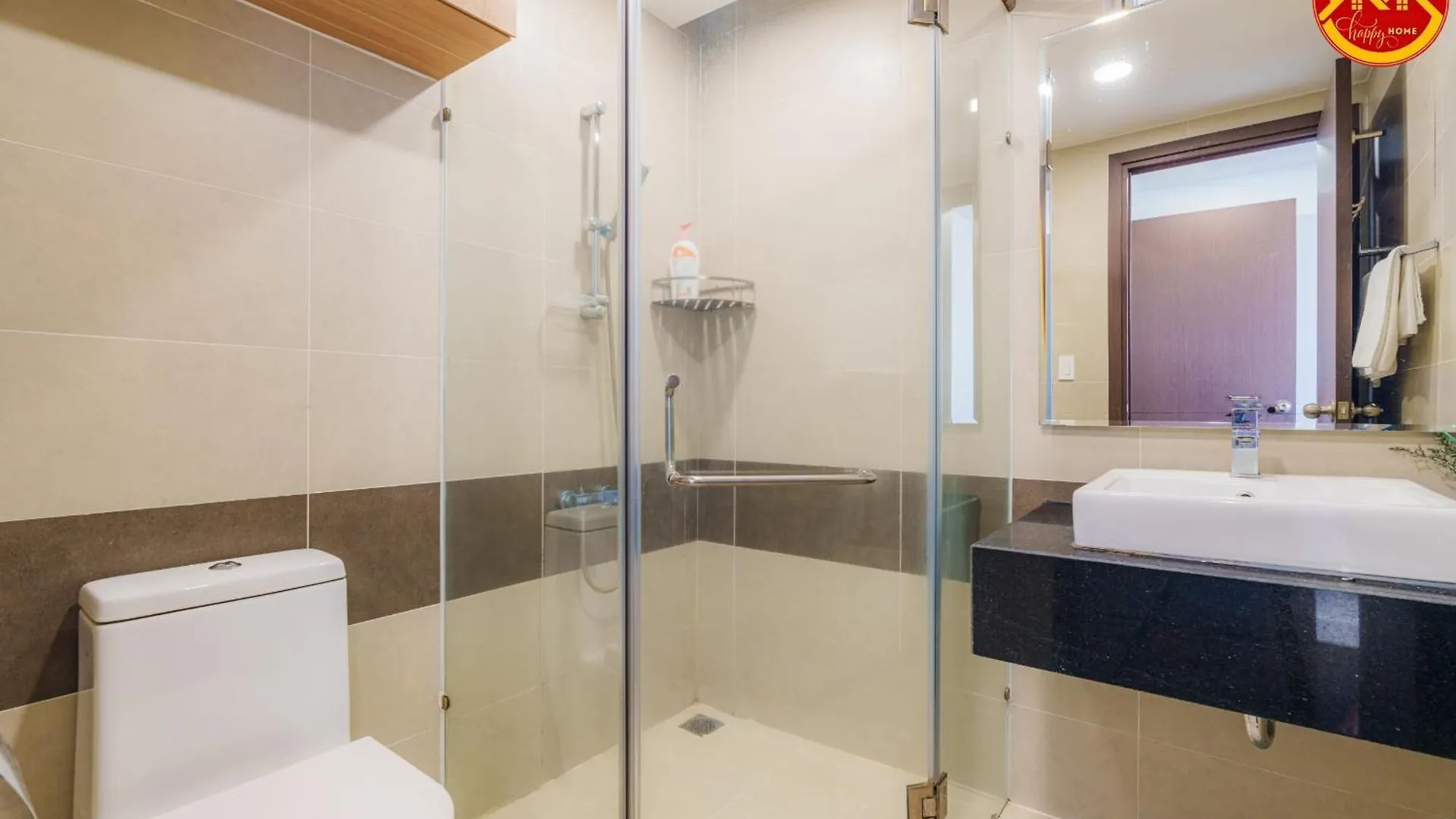 Apartment - Near Tsn Airport - 2Br 2Wc - Luxury Ho Chi Minh City