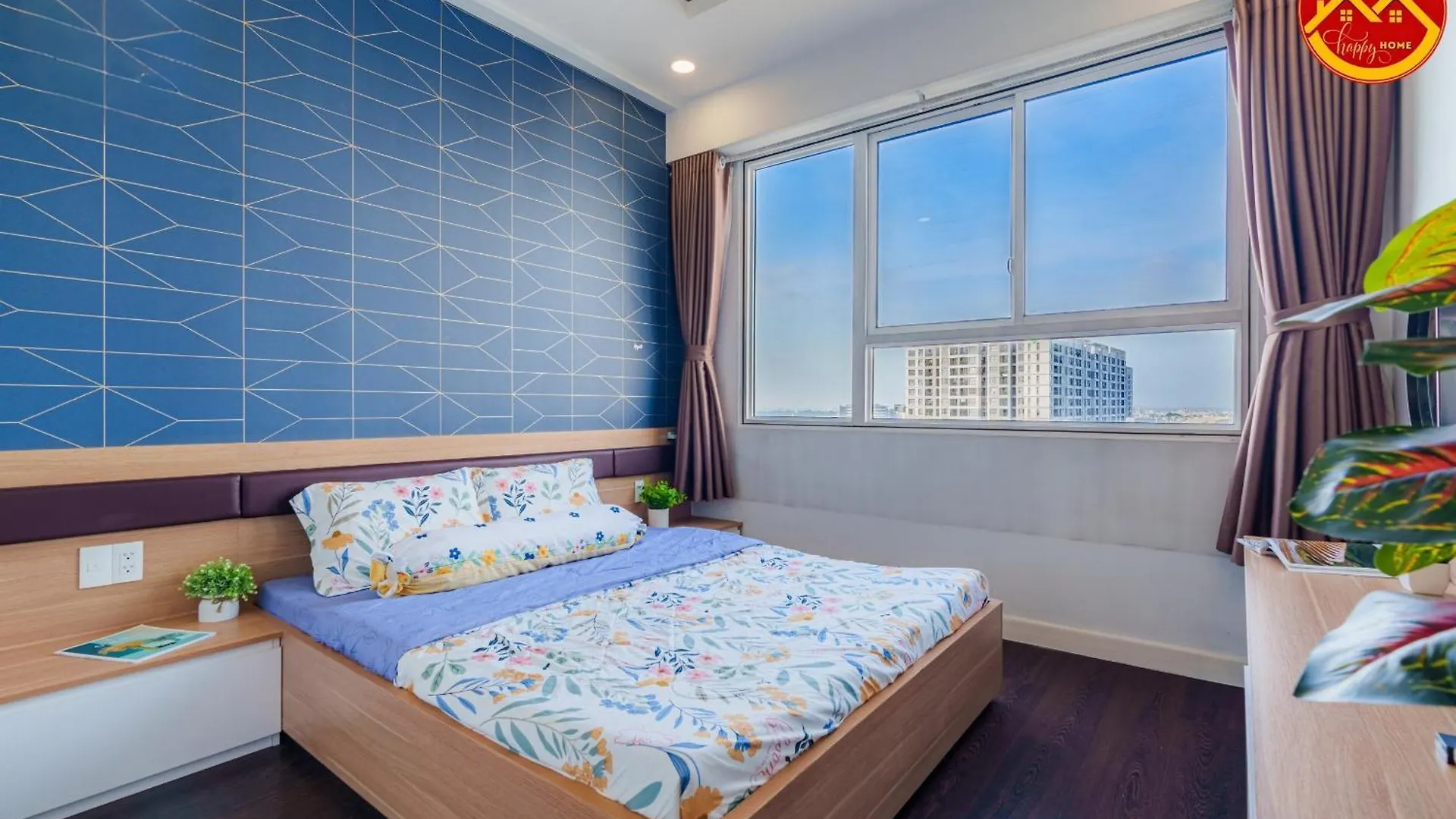 Apartment - Near Tsn Airport - 2Br 2Wc - Luxury Ho Chi Minh City