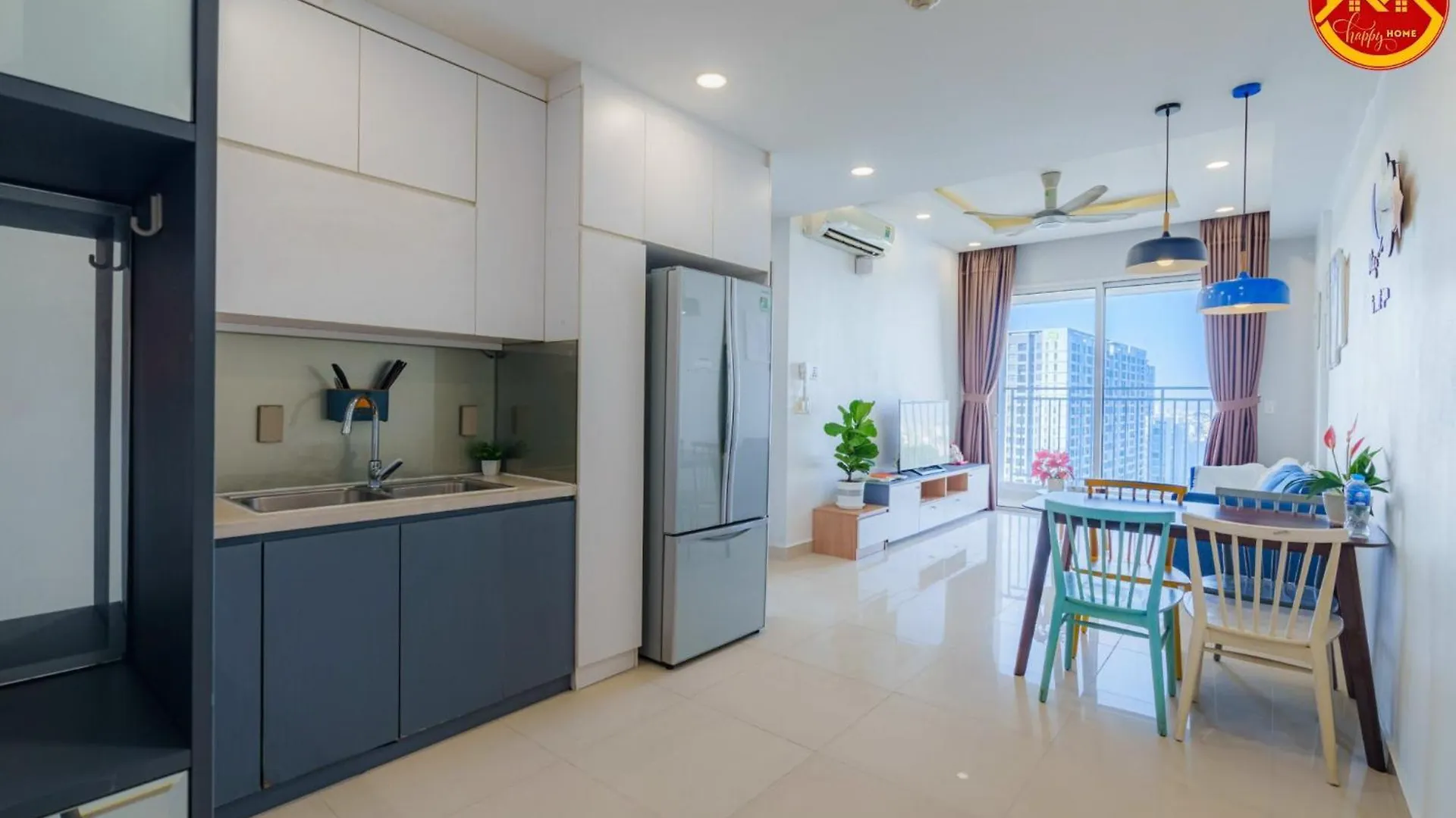 Apartment - Near Tsn Airport - 2Br 2Wc - Luxury Ho Chi Minh City